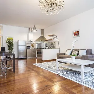 شقة Hemeras Boutique Homes - Super Central Design, ميلان